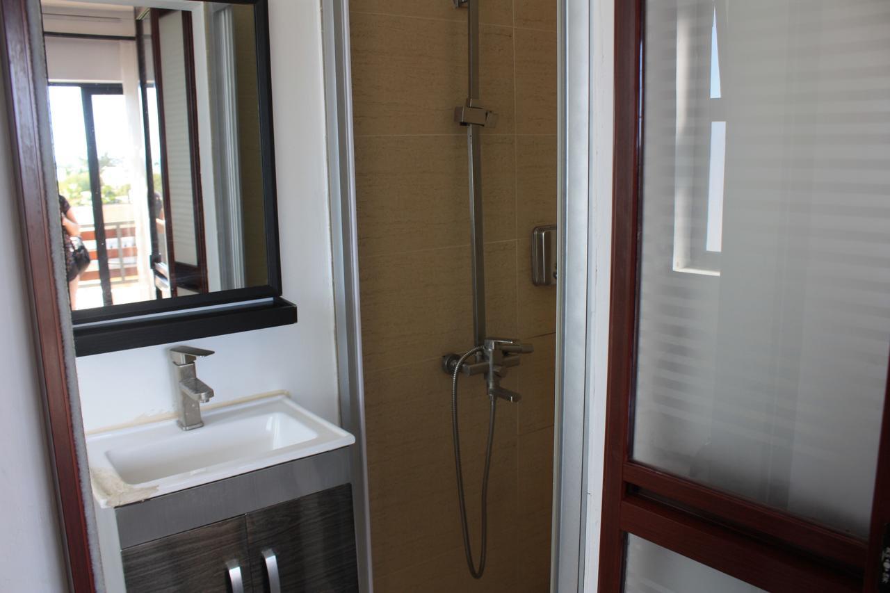 Roi Holiday Stay Гранд Байе Екстериор снимка