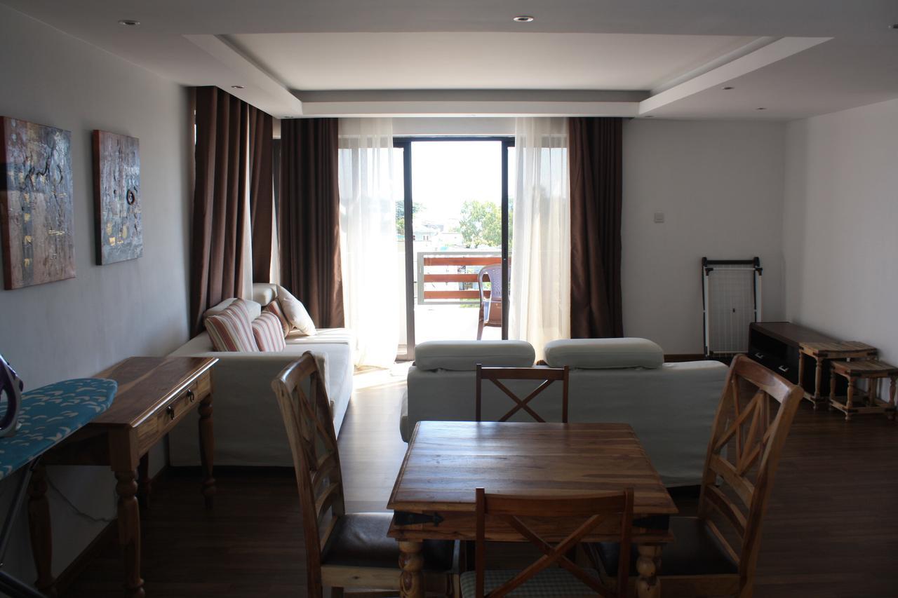 Roi Holiday Stay Гранд Байе Екстериор снимка
