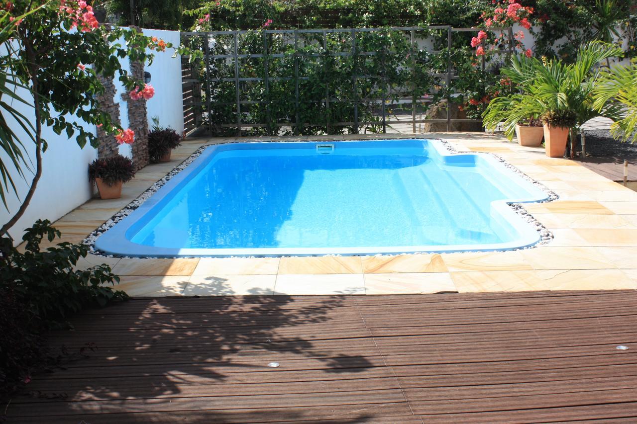 Roi Holiday Stay Гранд Байе Екстериор снимка