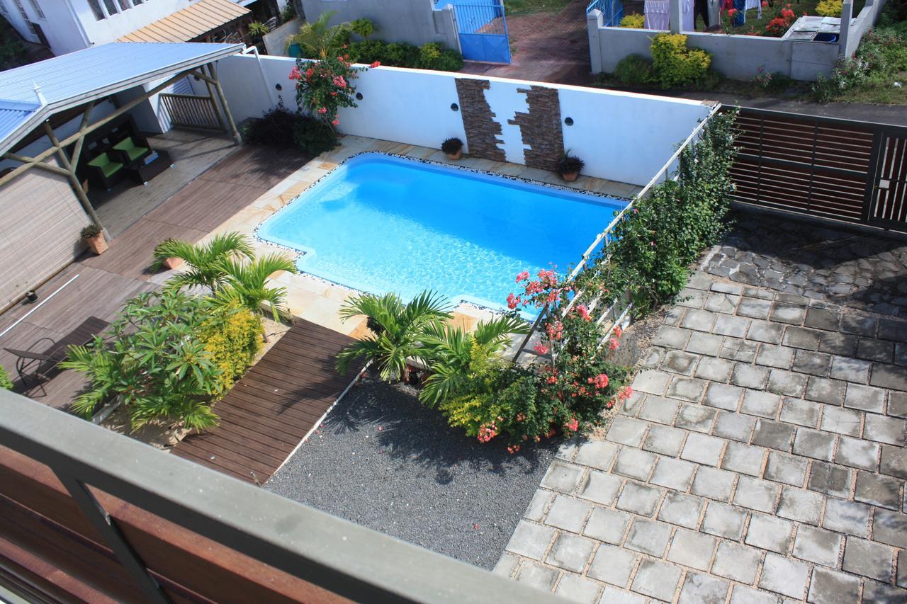 Roi Holiday Stay Гранд Байе Екстериор снимка