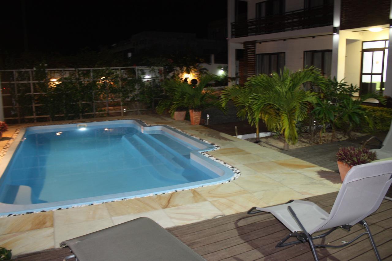 Roi Holiday Stay Гранд Байе Екстериор снимка